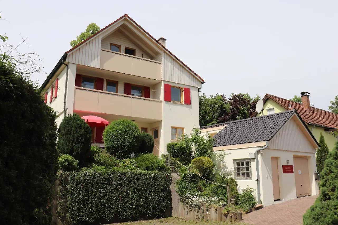 Apartment Wohnung #6 Mit Balkon In Ruhiger Aber Zentrale Lage - Stadtbus Vor Der Tuer! Lindau  Germany